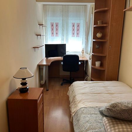 Comoda Habitacion Individual Мадрид Екстериор снимка